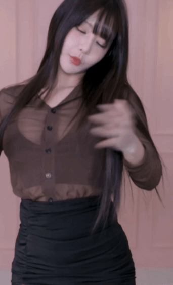 3696746950_uKnwkVH9_ezgif.com-gif-maker_28929.gif