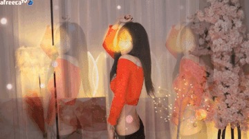 3696746950_vxl2SQik_ezgif.com-gif-maker_28429.gif
