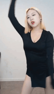 3696746995_FeigulpV_ezgif.com-gif-maker.gif