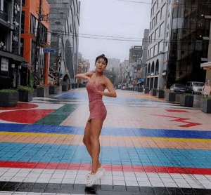 989925262_2GUZYjtV_ezgif.com-gif-maker_28429.gif