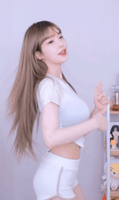 989925262_5rd6Ph7f_ezgif.com-gif-maker_28229.gif