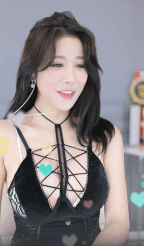 989925262_HjlgacrX_ezgif.com-gif-maker_28329.gif