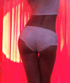 989925262_zQPoJpSI_ezgif.com-gif-maker_28229.gif