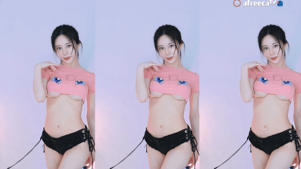 990010702_bQ1zLRPT_ezgif.com-gif-maker.gif