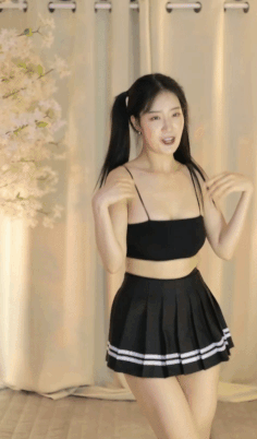 990010702_epsamWjS_ezgif.com-gif-maker_28529.gif
