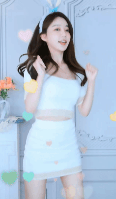 990010734_Mt8ZueoK_ezgif.com-gif-maker_28129.gif