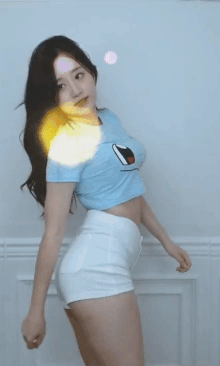 990010842_JeqIFbSH_ezgif.com-gif-maker.gif