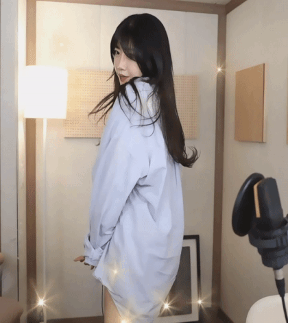 990010842_RyX9NvnQ_ezgif.com-gif-maker.gif