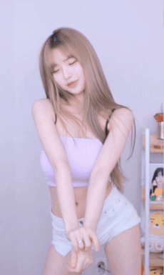 990010911_s3O9tonf_ezgif.com-gif-maker_28429.gif