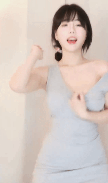 990010953_2PoHwmW0_ezgif.com-gif-maker_28229.gif