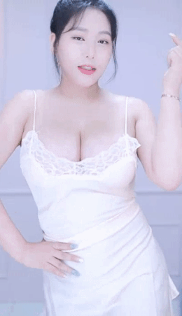 990010953_IC58UwNz_ezgif.com-gif-maker_28129.gif