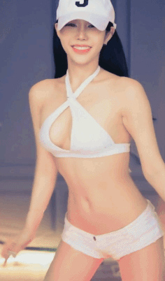 990010953_LlsNjVKM_ezgif.com-gif-maker.gif