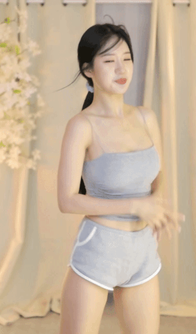 990010953_SIFAhRko_ezgif.com-gif-maker_28229.gif