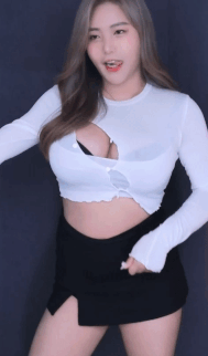 990010953_XbaD8Lru_ezgif.com-gif-maker_28429.gif