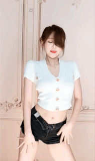 990010953_cyLis9dC_ezgif.com-gif-maker_28129.gif