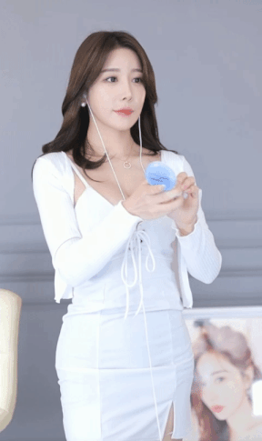 990010953_kPnG7gib_ezgif.com-gif-maker_28129.gif