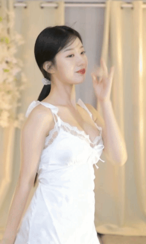 990010953_pSZGe4cB_ezgif.com-gif-maker.gif