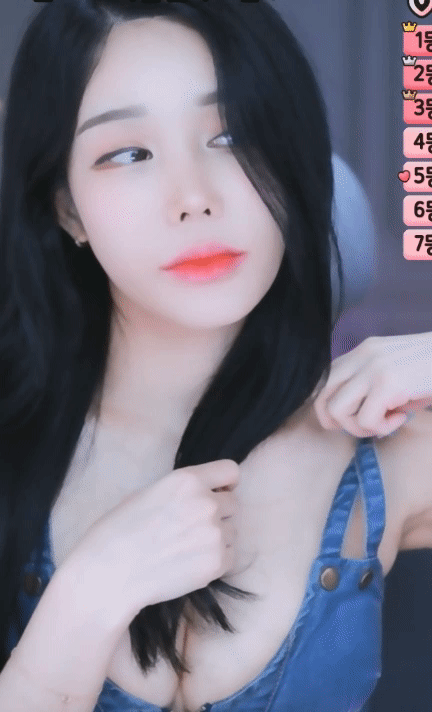 990010953_rZ5N8wS6_ezgif.com-gif-maker_28229.gif