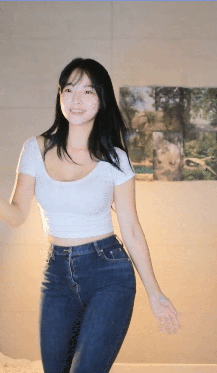 990010977_b3r68Ypt_ezgif.com-gif-maker_28529.gif