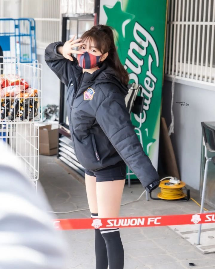 02.jpg