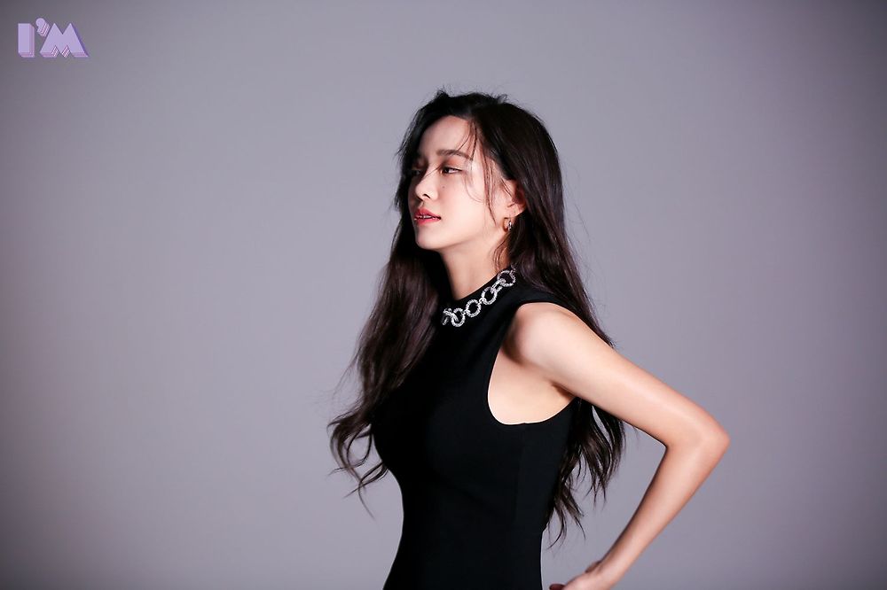 김세정_Allure_비하인드_02.jpg
