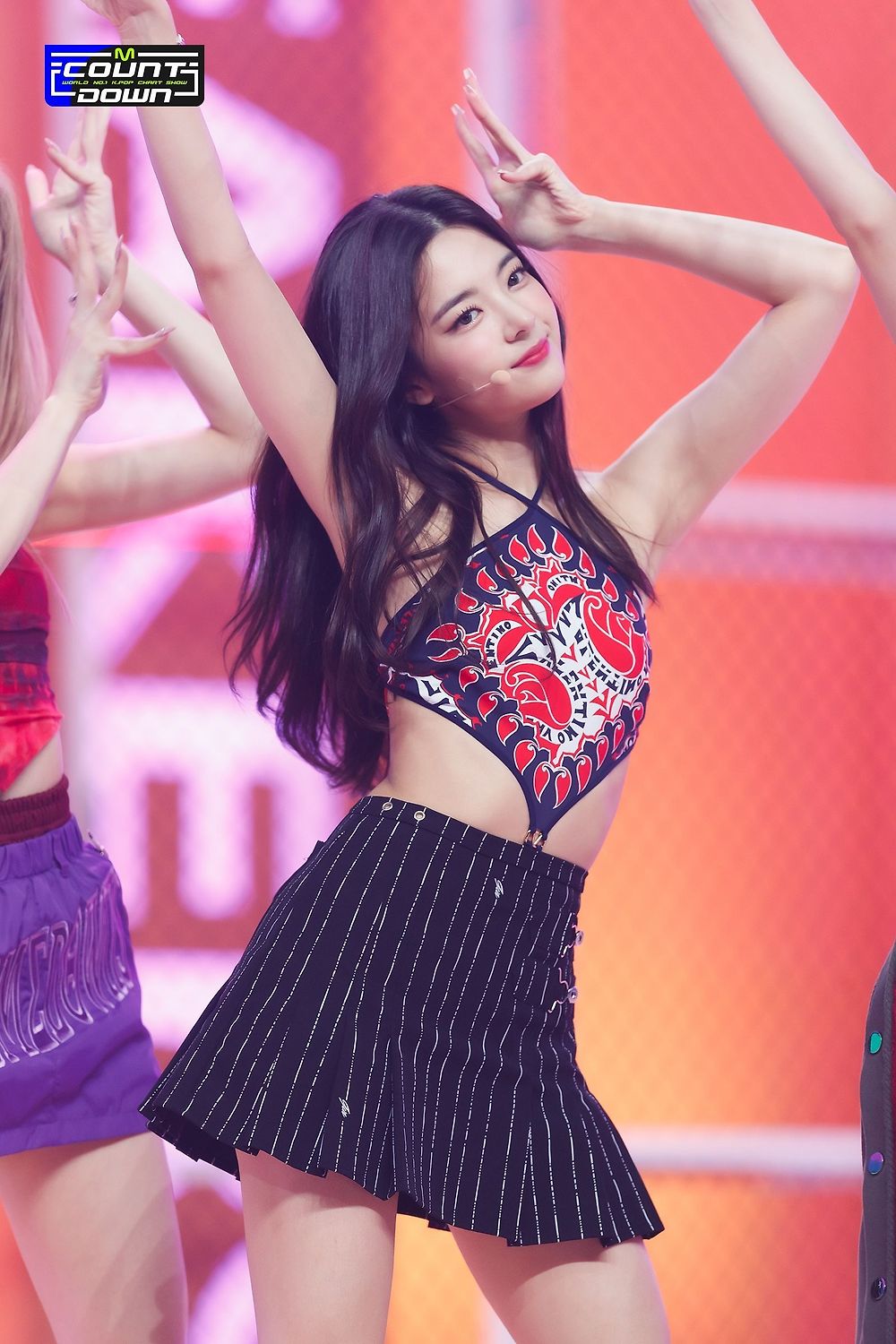 ITZY_(49).jpg