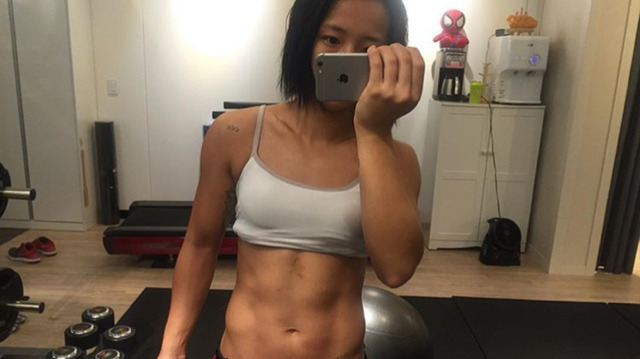 훈련 중인 송가연