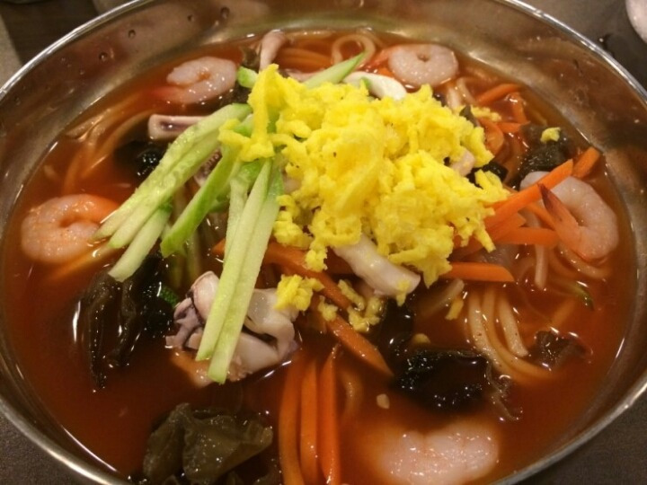 요즘 땡기는 냉짬뽕
