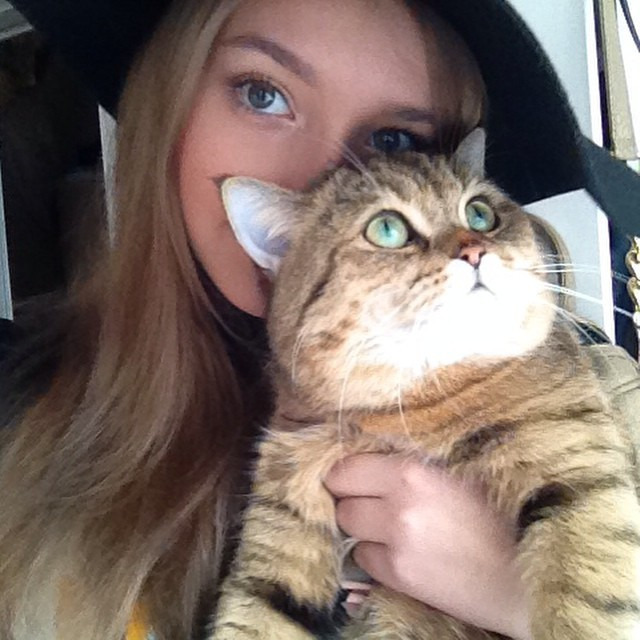 한국을 좋아한다는 불곰국녀