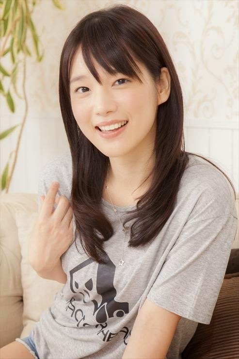 수지 닮은 일본 성우