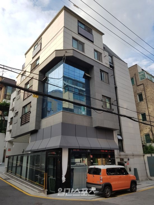 수지가 매입한 건물