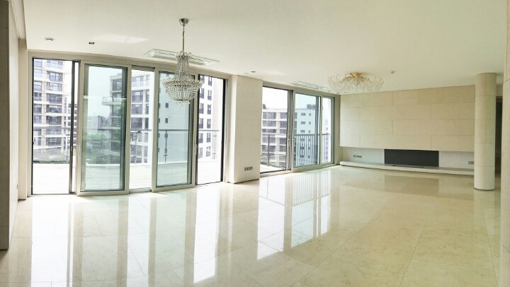 99CA584A5B6C53BE1BFD9F