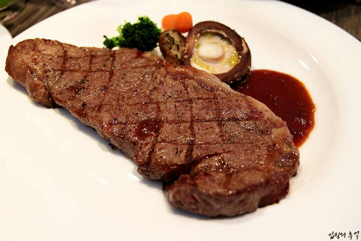 끌리는 스테이크