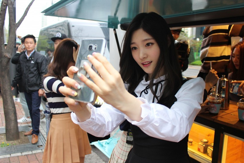 흔한 카페 알바녀