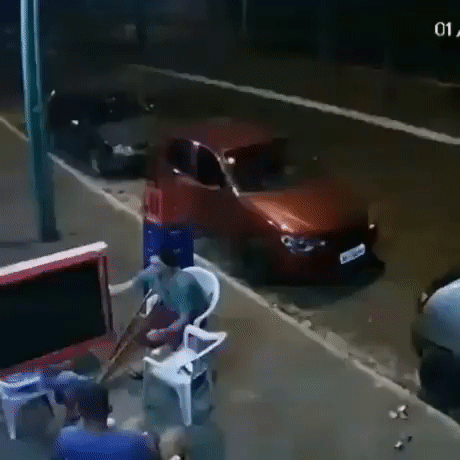 타이어의 습격