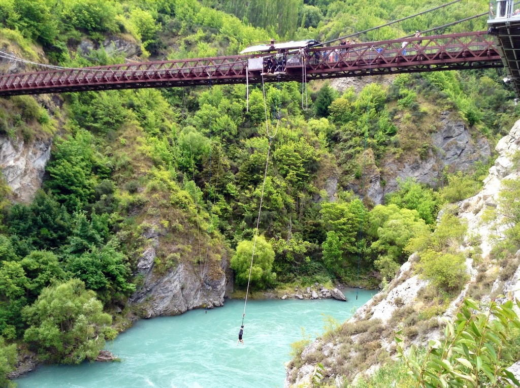 2666F03758B2B5930E6AA3