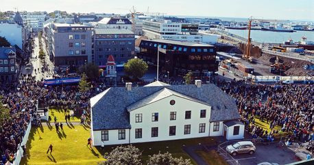 아이슬란드 국민들의 열렬한 환영