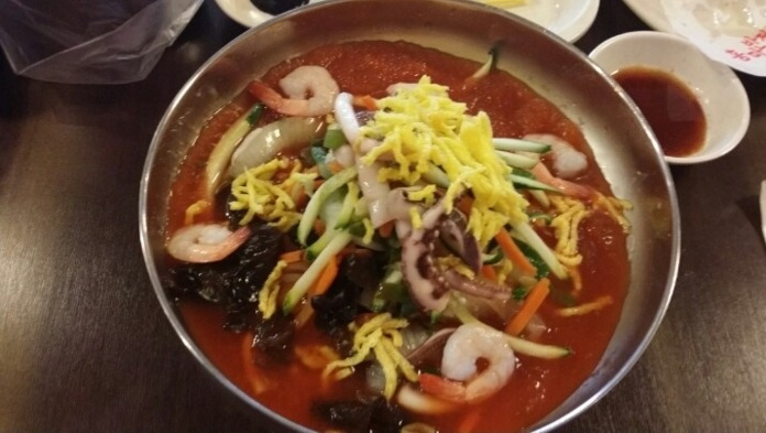 요즘 땡기는 냉짬뽕