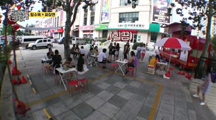 99A18F3C5BAF6A852A5E13