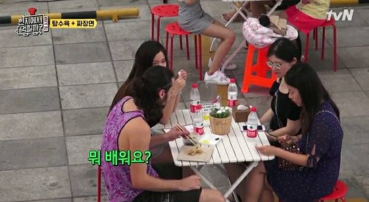 99E1963E5BAF6ADC10F4B6