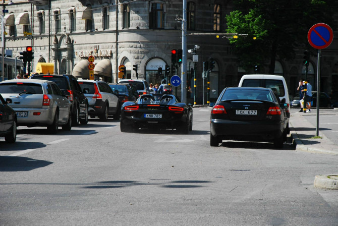 즐라탄이 타는 포르쉐