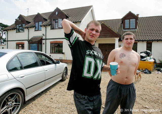 19살에 대박 로또에 당첨된 남자