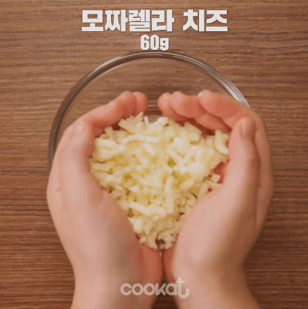 콘치즈 마늘빵