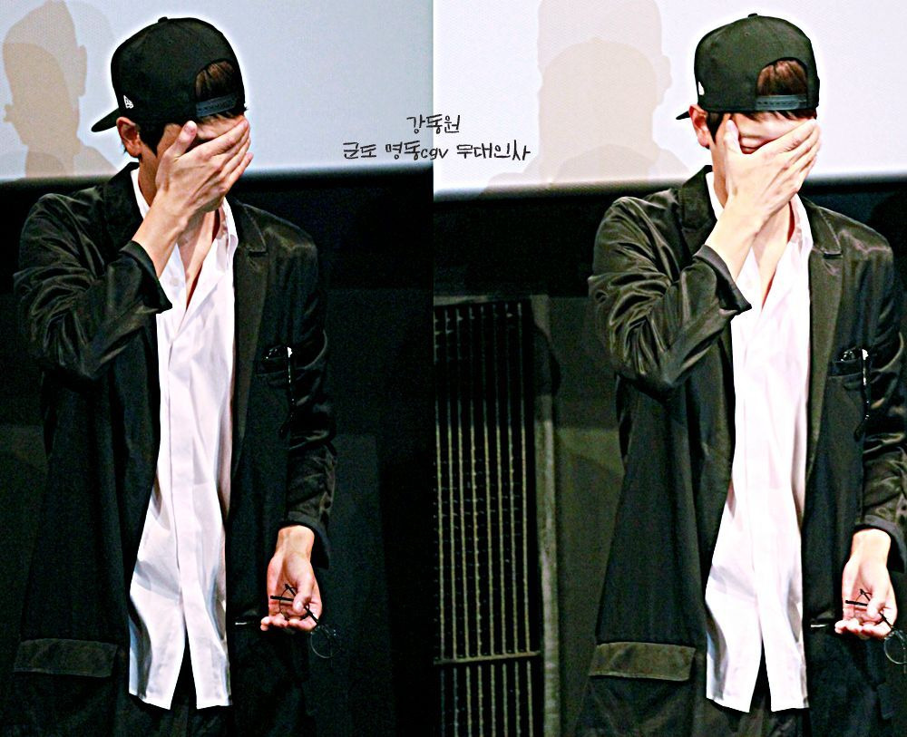 스냅백 쓴 강동원