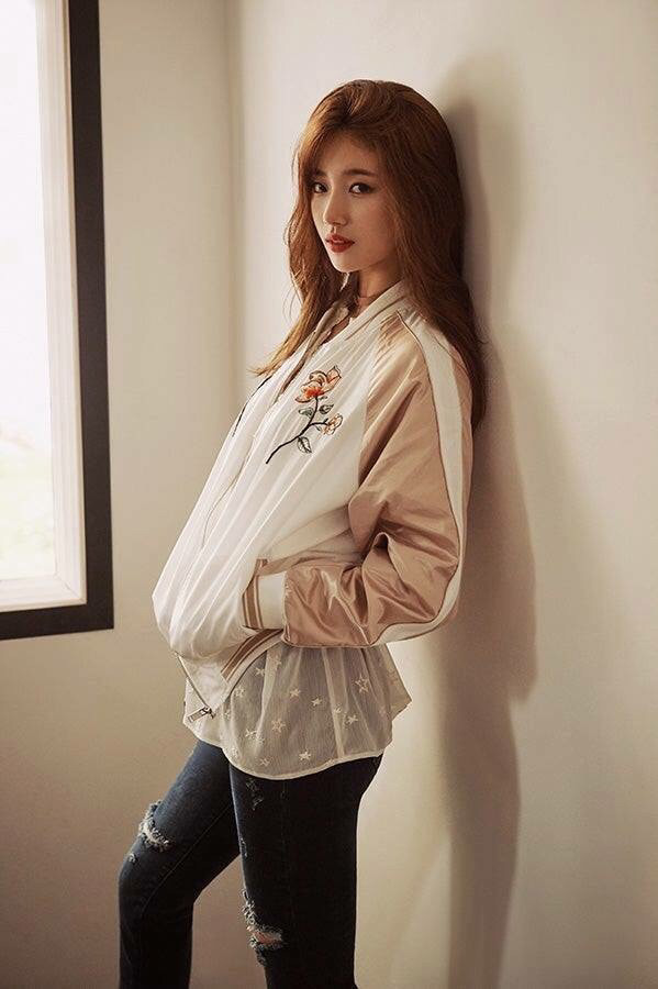 여자들은 평범해 보인다는 수지 화보