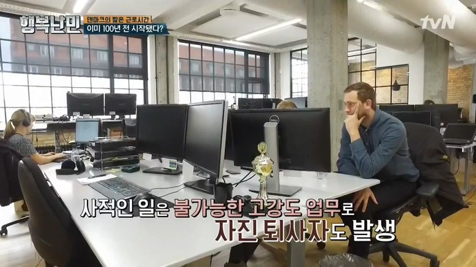 991A753359DB576F1B79F3