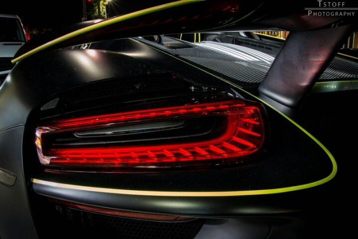 즐라탄이 타는 포르쉐