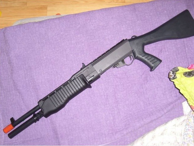 추억의 비비탄 총