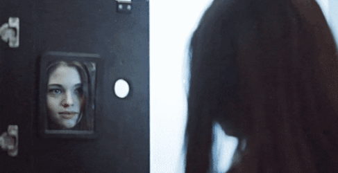 올리비아 핫세 딸 최근.gif 