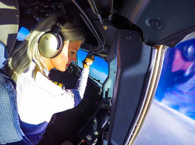 13만 팔로워를 거느린 스웨덴 전문직 여성